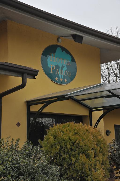 Hotel Parco Castelvetro Piacentino Εξωτερικό φωτογραφία